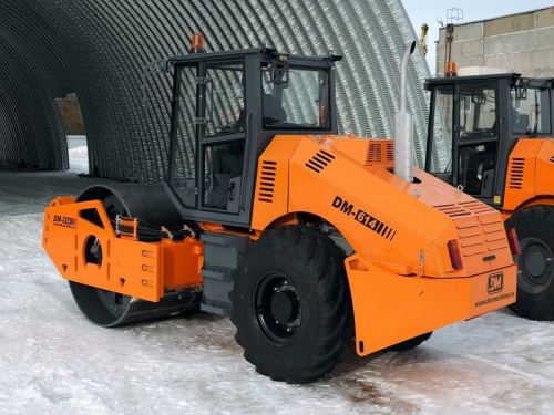 Аренда грунтового катка DM-614
